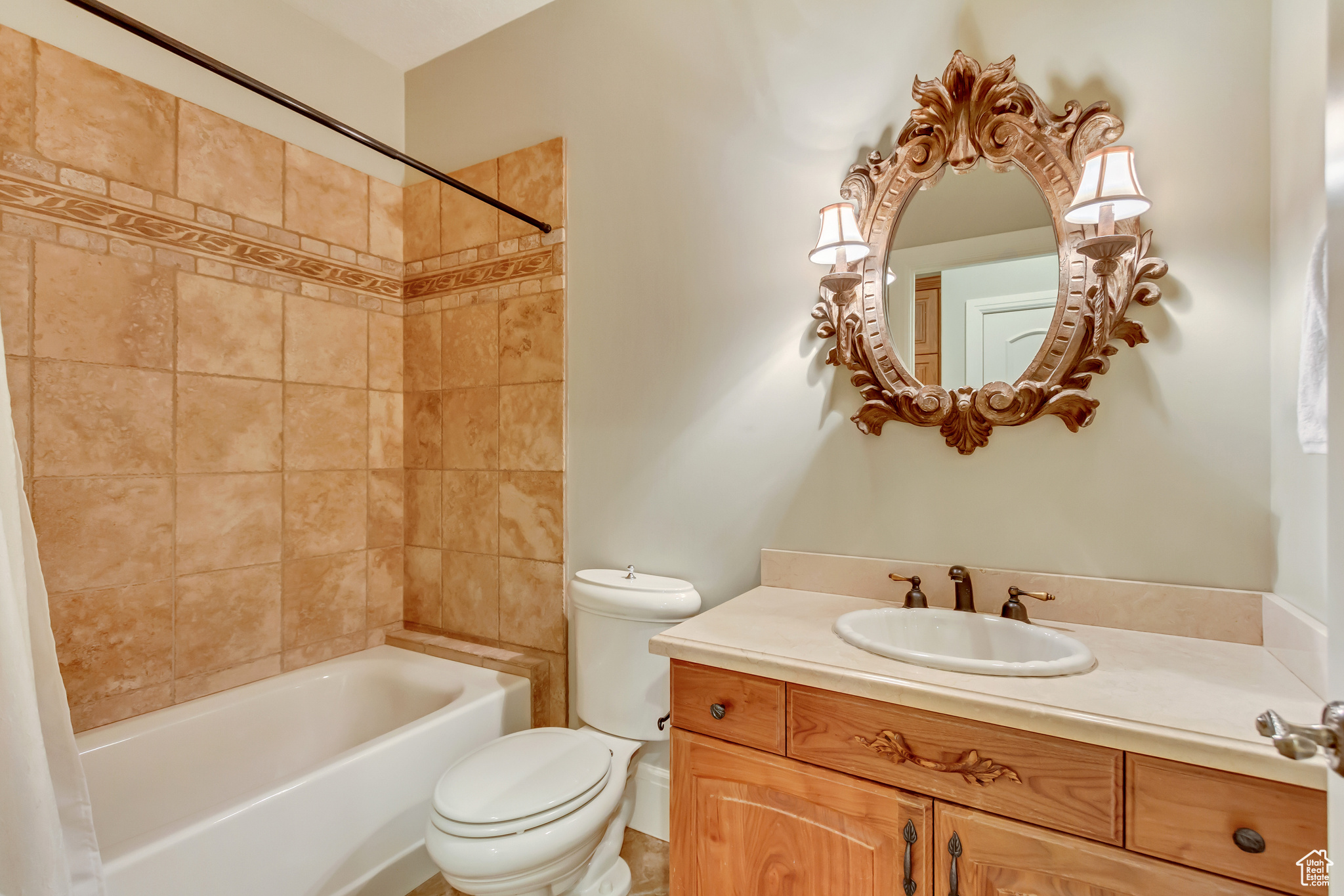 HOLLY VIEW ACRES - Residential