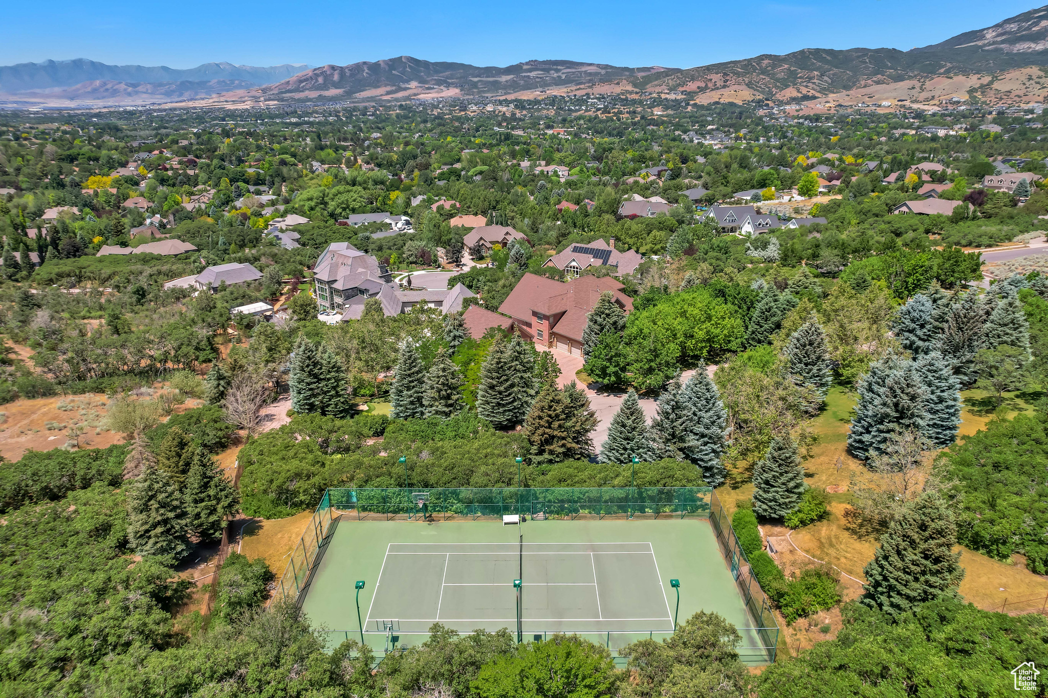 HOLLY VIEW ACRES - Residential