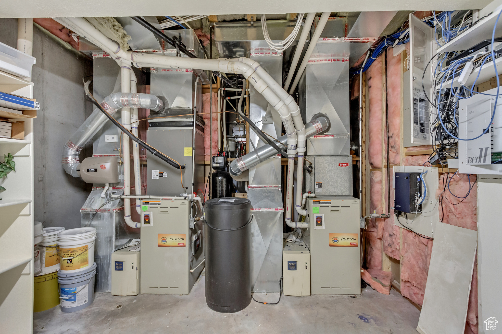 HOLLY VIEW ACRES - Residential