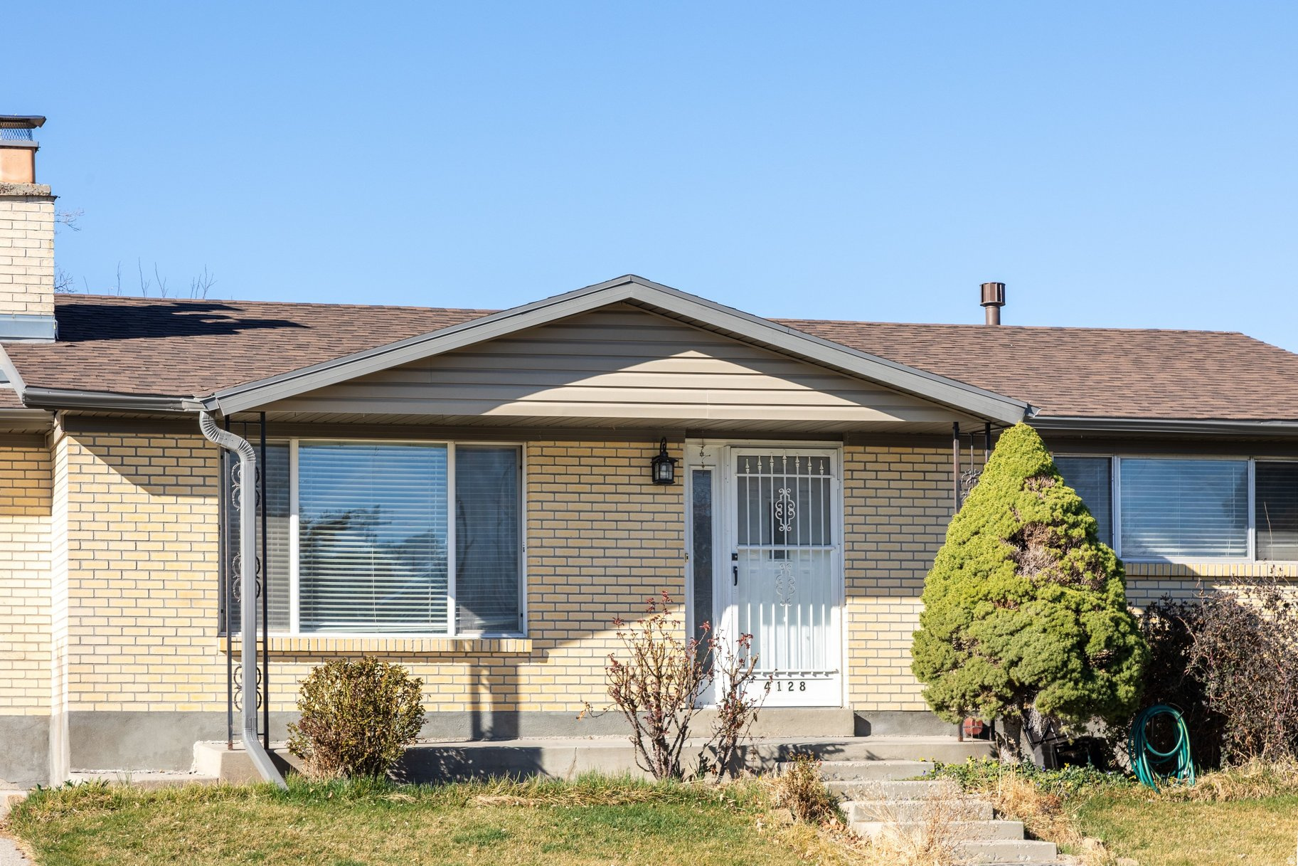 COLONY WEST #1 - Residential