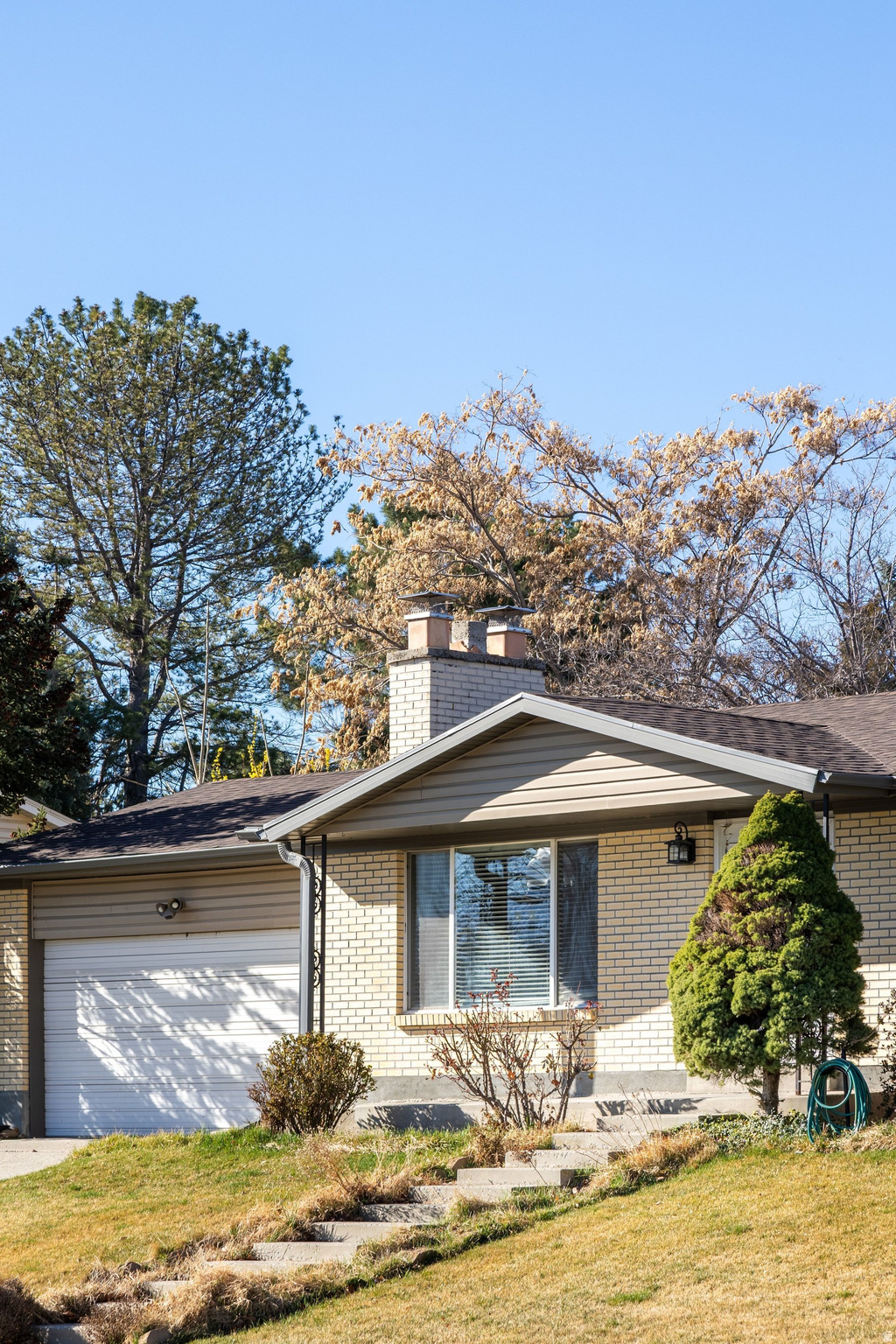 COLONY WEST #1 - Residential