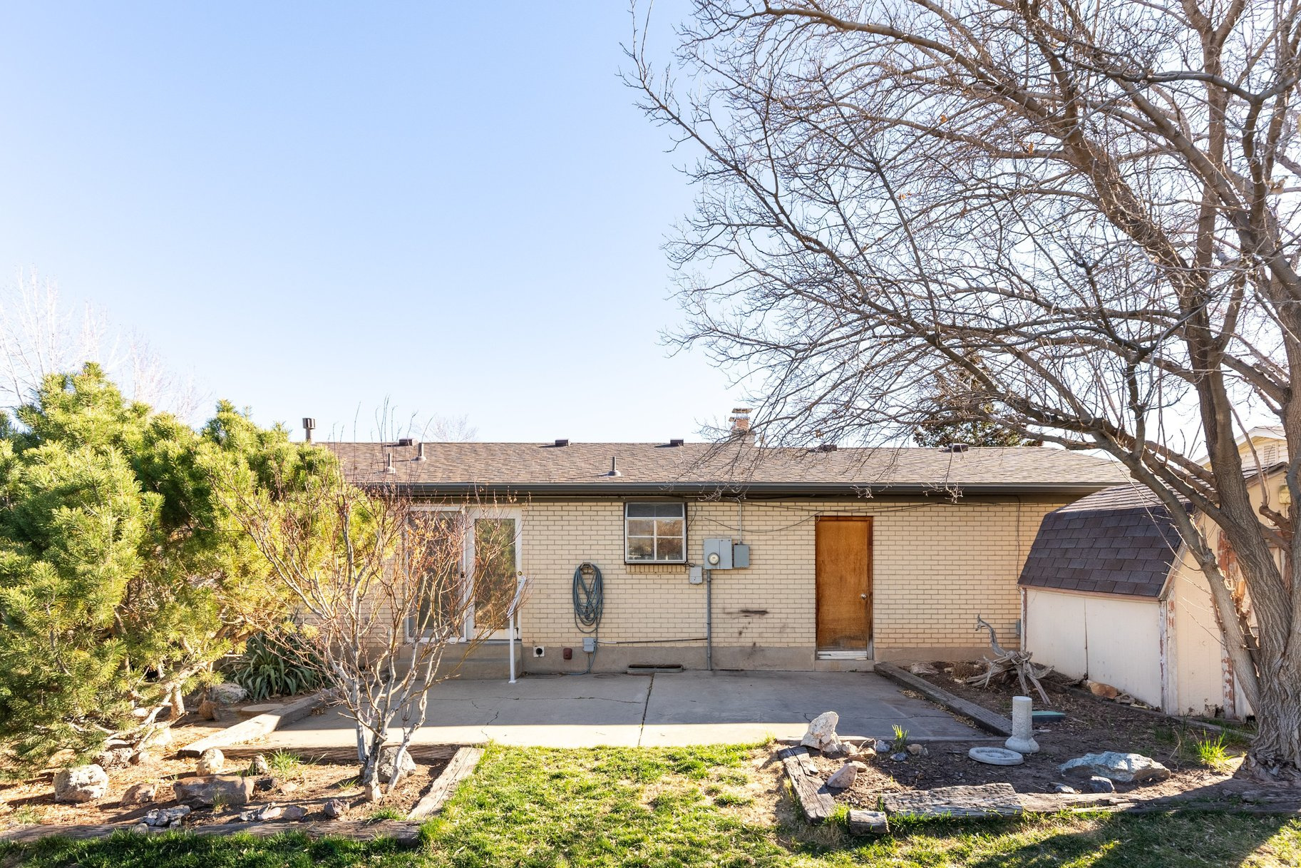 COLONY WEST #1 - Residential