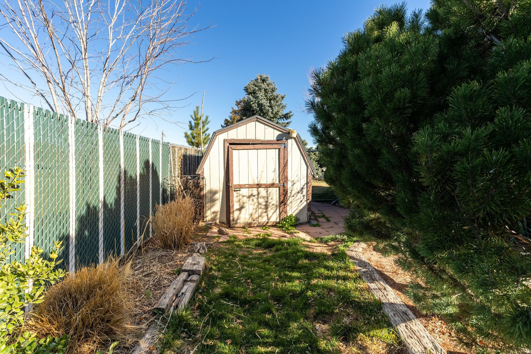 COLONY WEST #1 - Residential