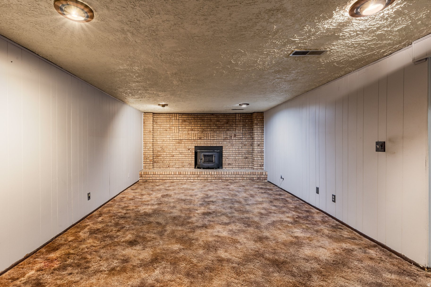 COLONY WEST #1 - Residential