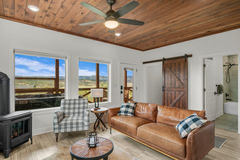 Tiny photo for 10915 PINYON PINE DR, Orderville, UT 84758 (MLS # 2132856)