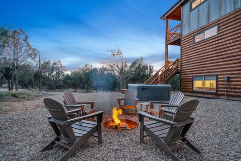 Tiny photo for 10915 PINYON PINE DR, Orderville, UT 84758 (MLS # 2132856)