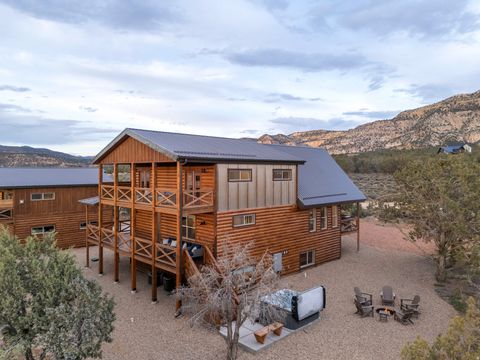 Tiny photo for 10915 PINYON PINE DR, Orderville, UT 84758 (MLS # 2132856)