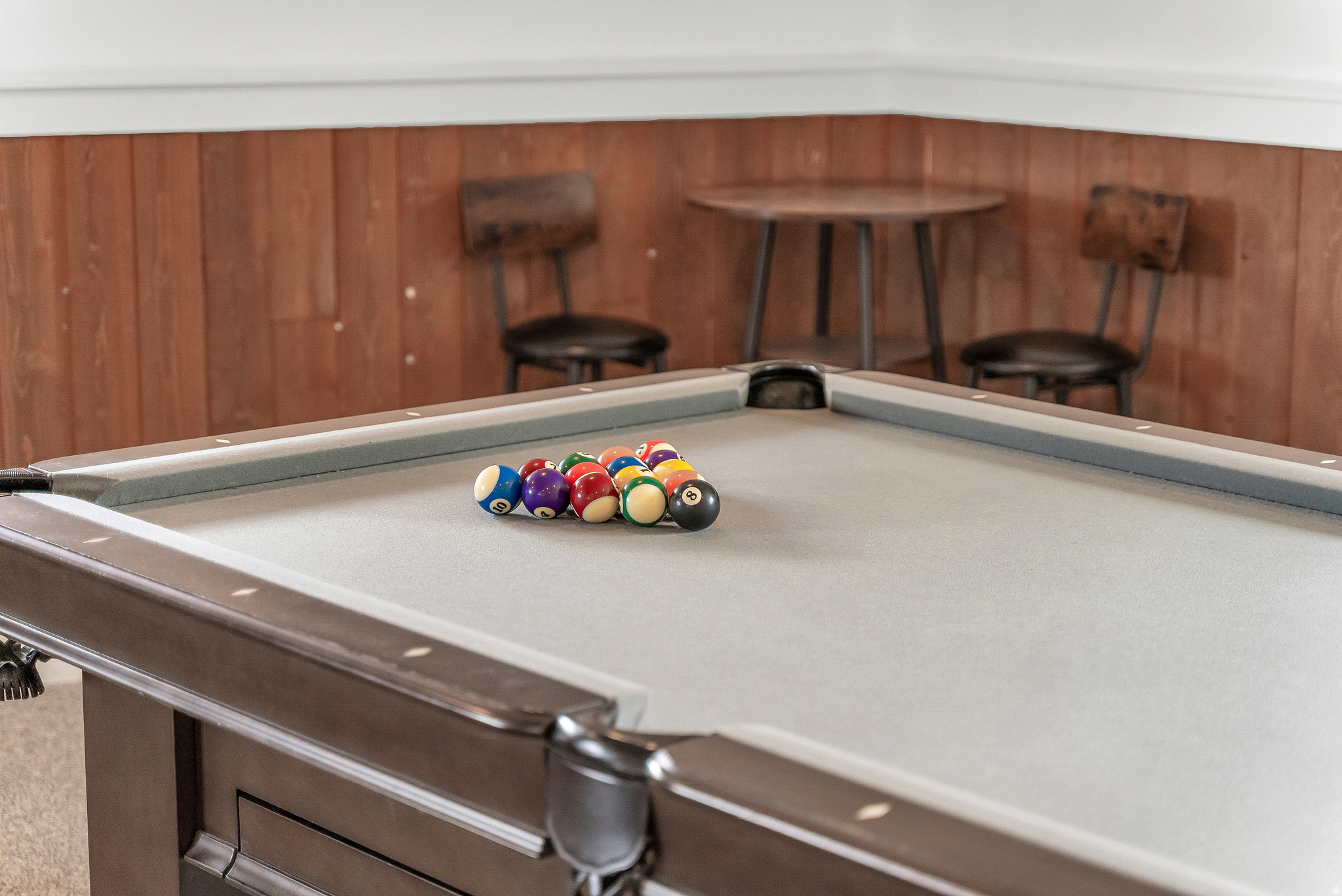 QUARTER CIRCLE H - Residential