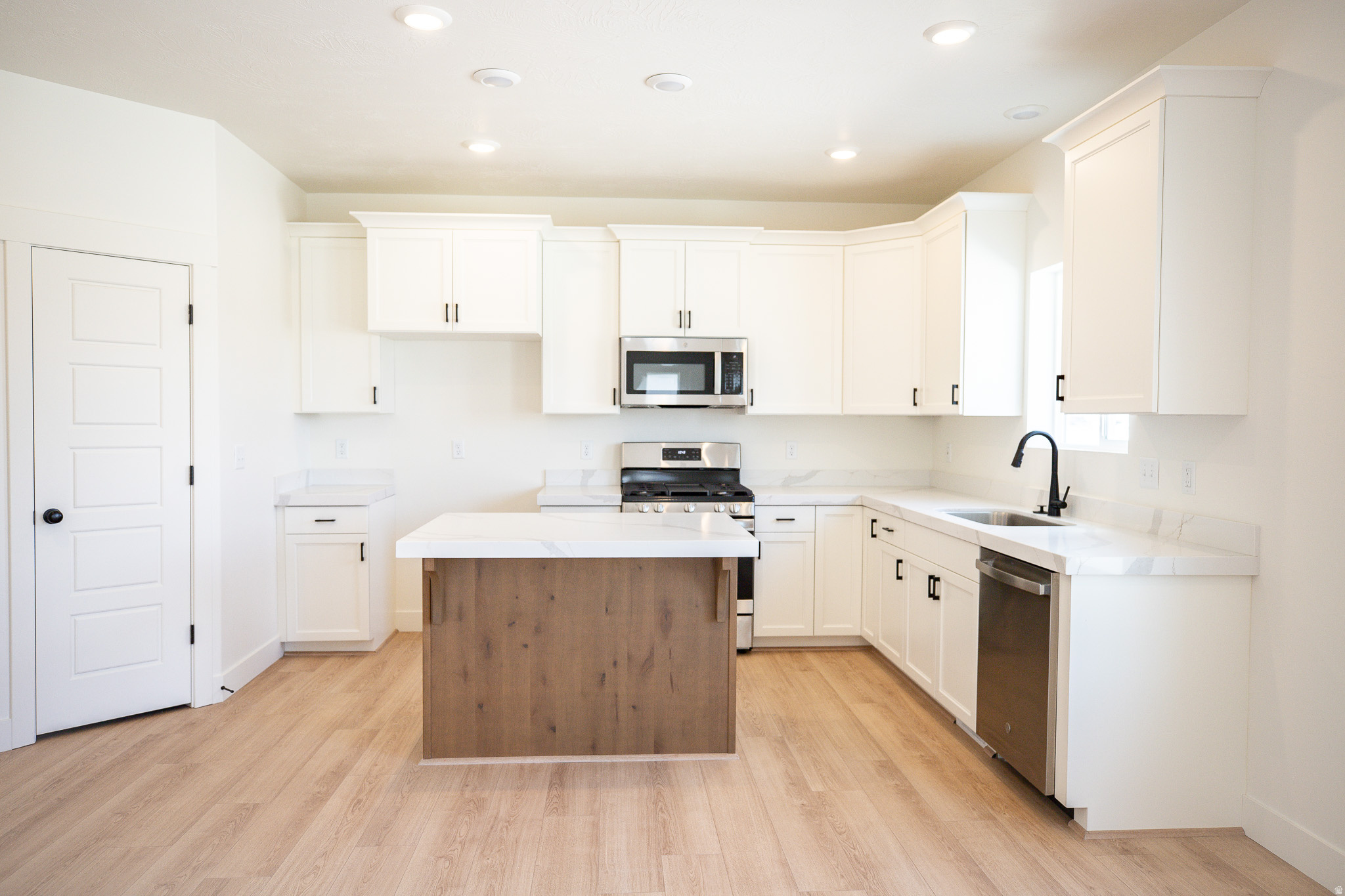 PARKWAY FIELDS SINGLES 2 - Residential
