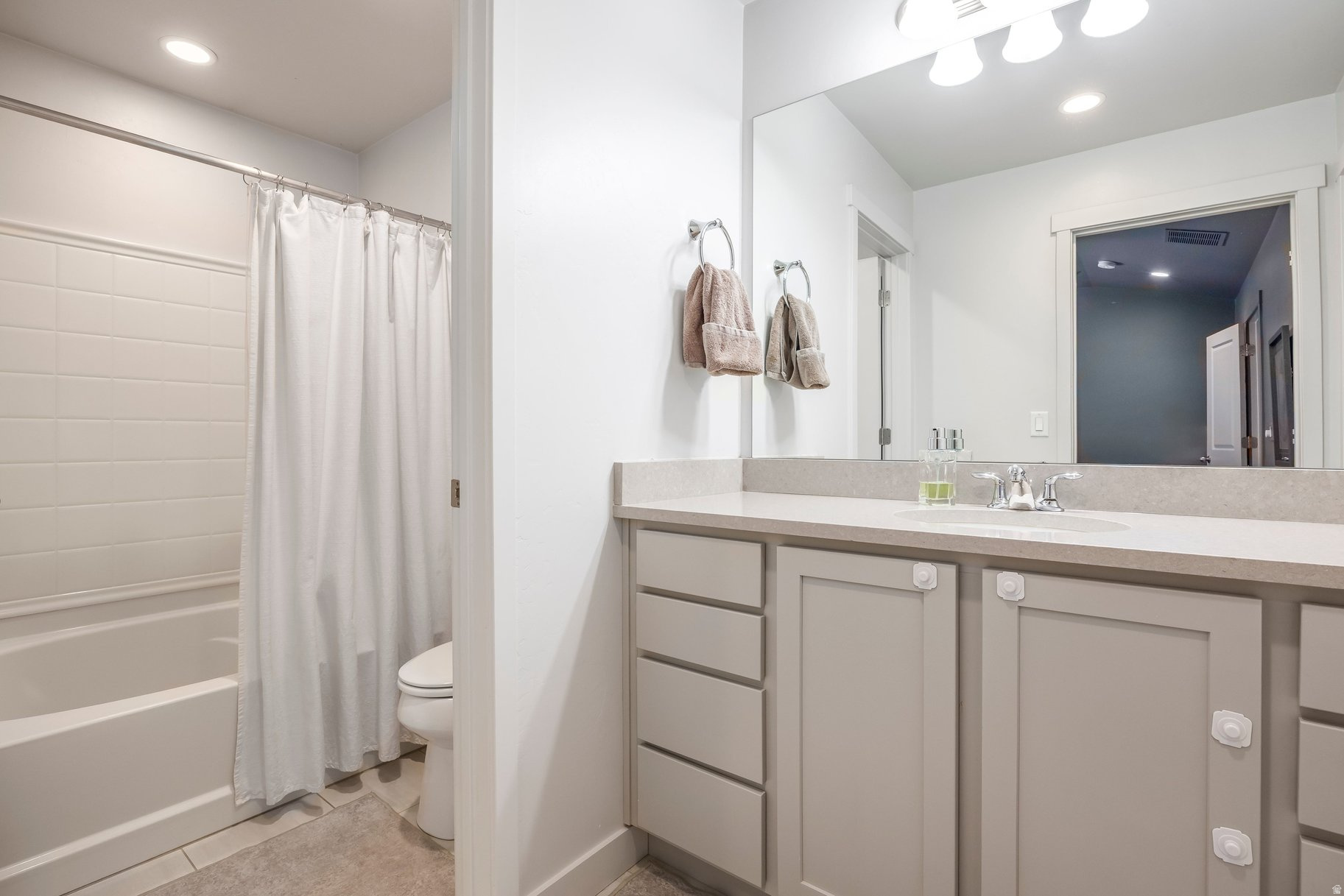 WESTGATE - Residential