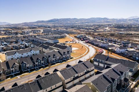 Tiny photo for 1055 W PAINTED HORSE LN, Bluffdale, UT 84065 (MLS # 2145980)
