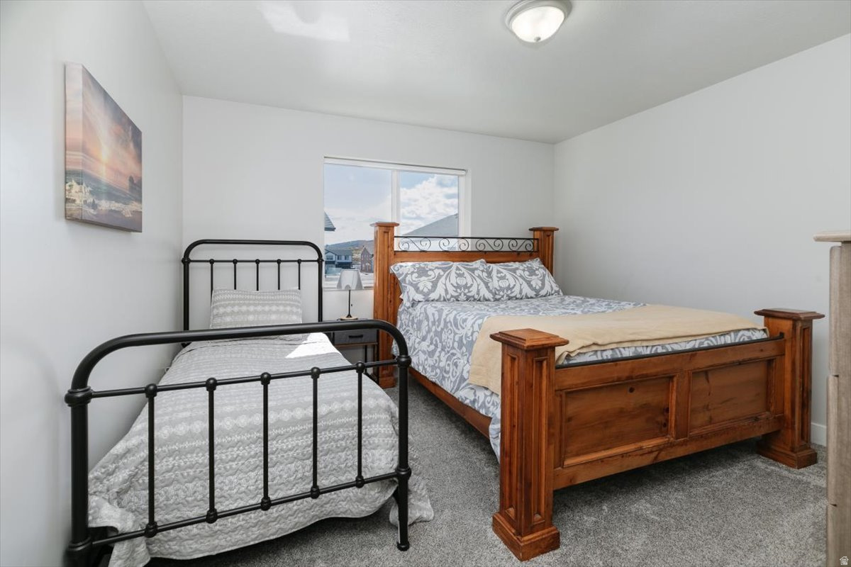 LOCHWOOD - Residential