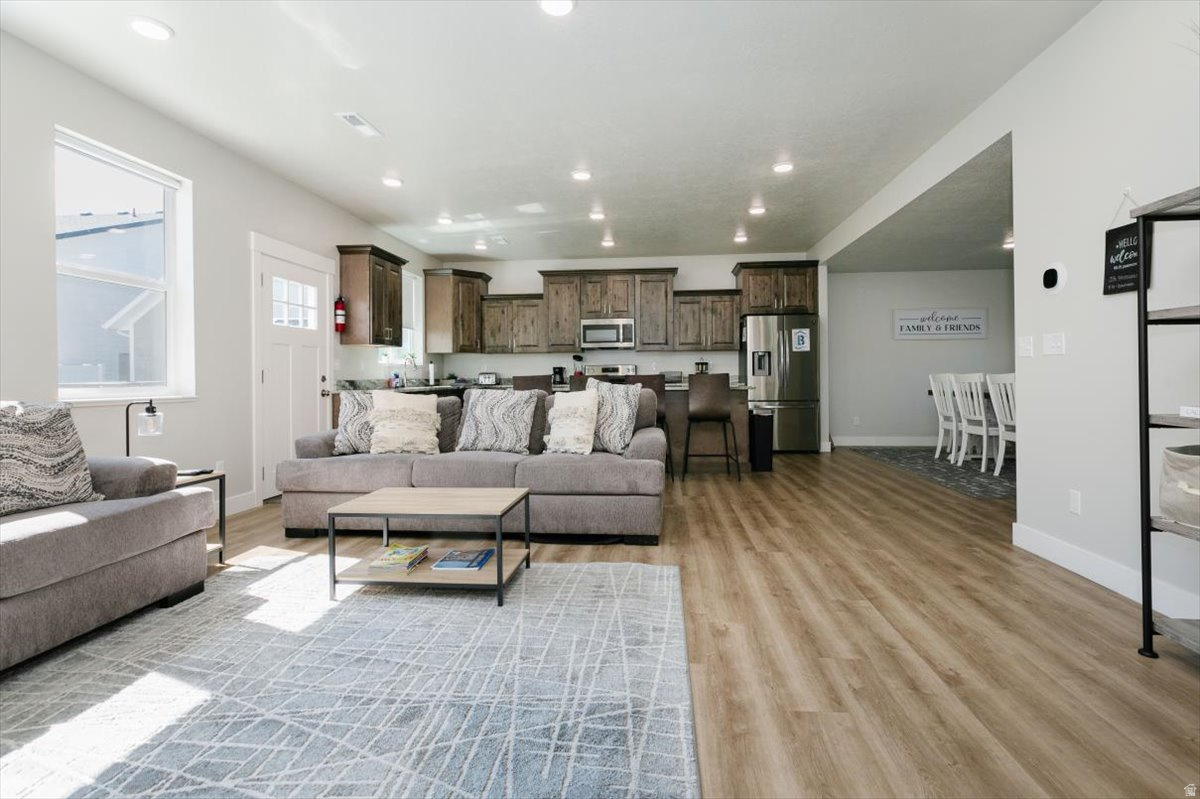 LOCHWOOD - Residential