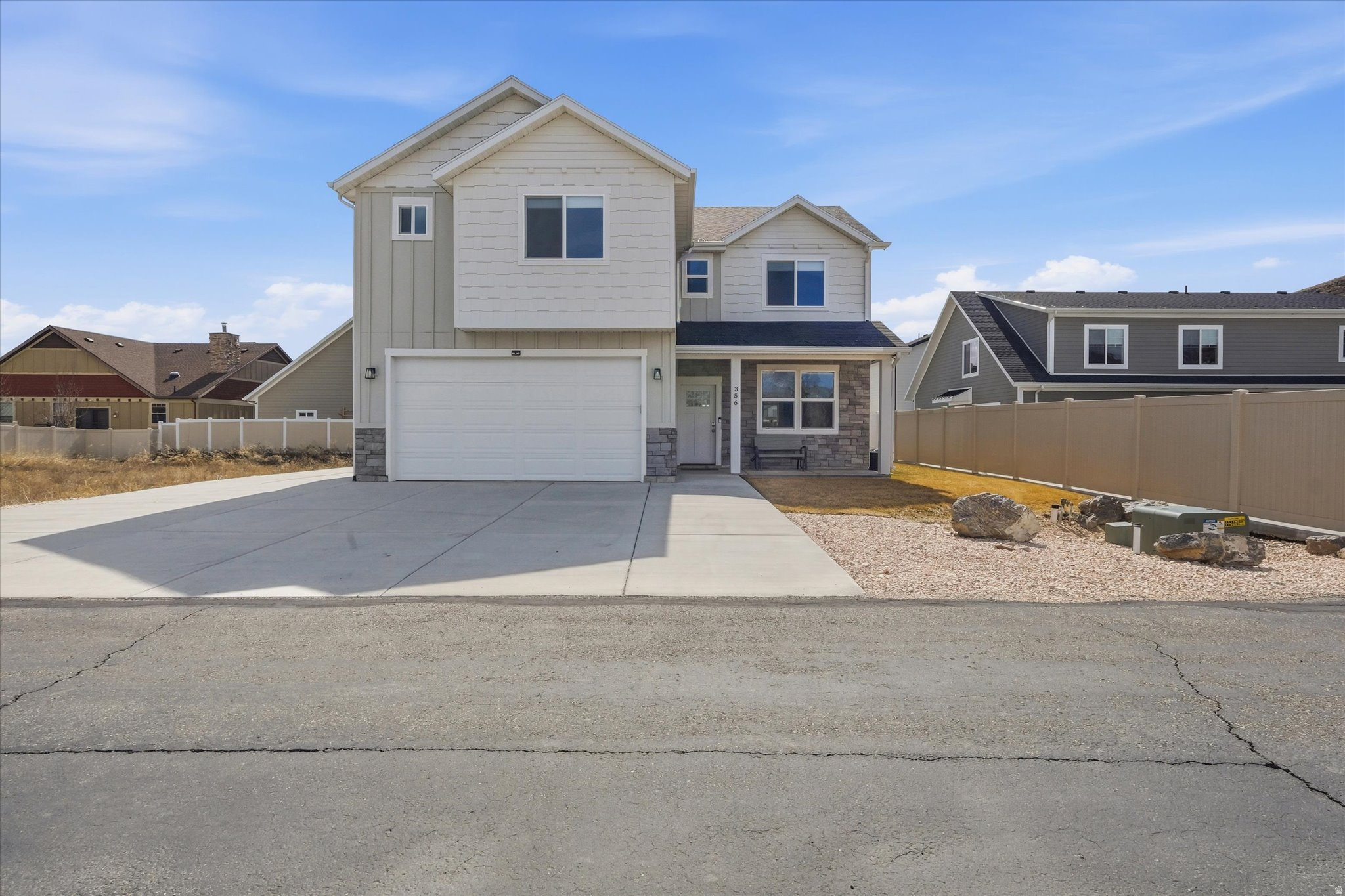 LOCHWOOD - Residential