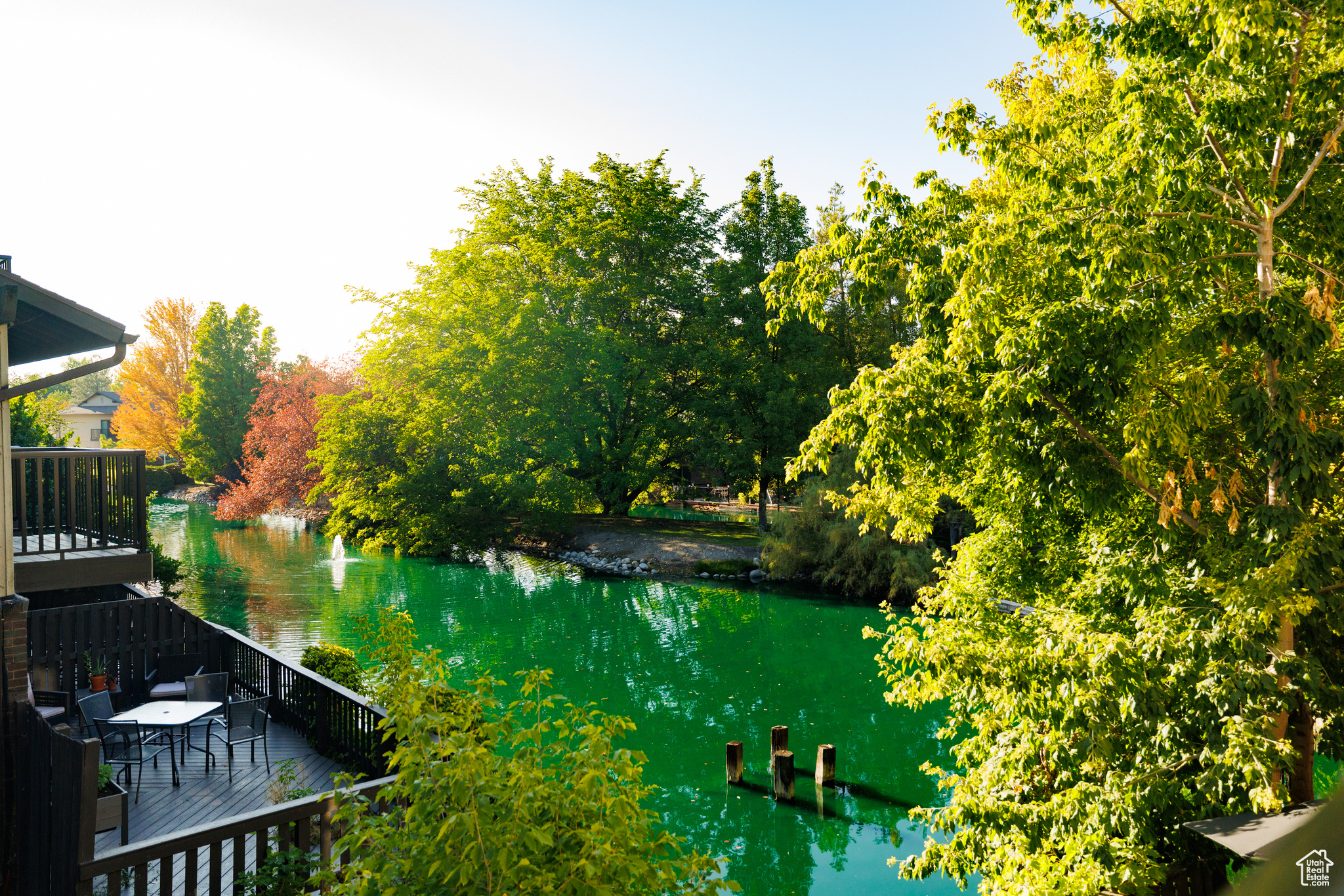 HIDDEN LAKE - Residential