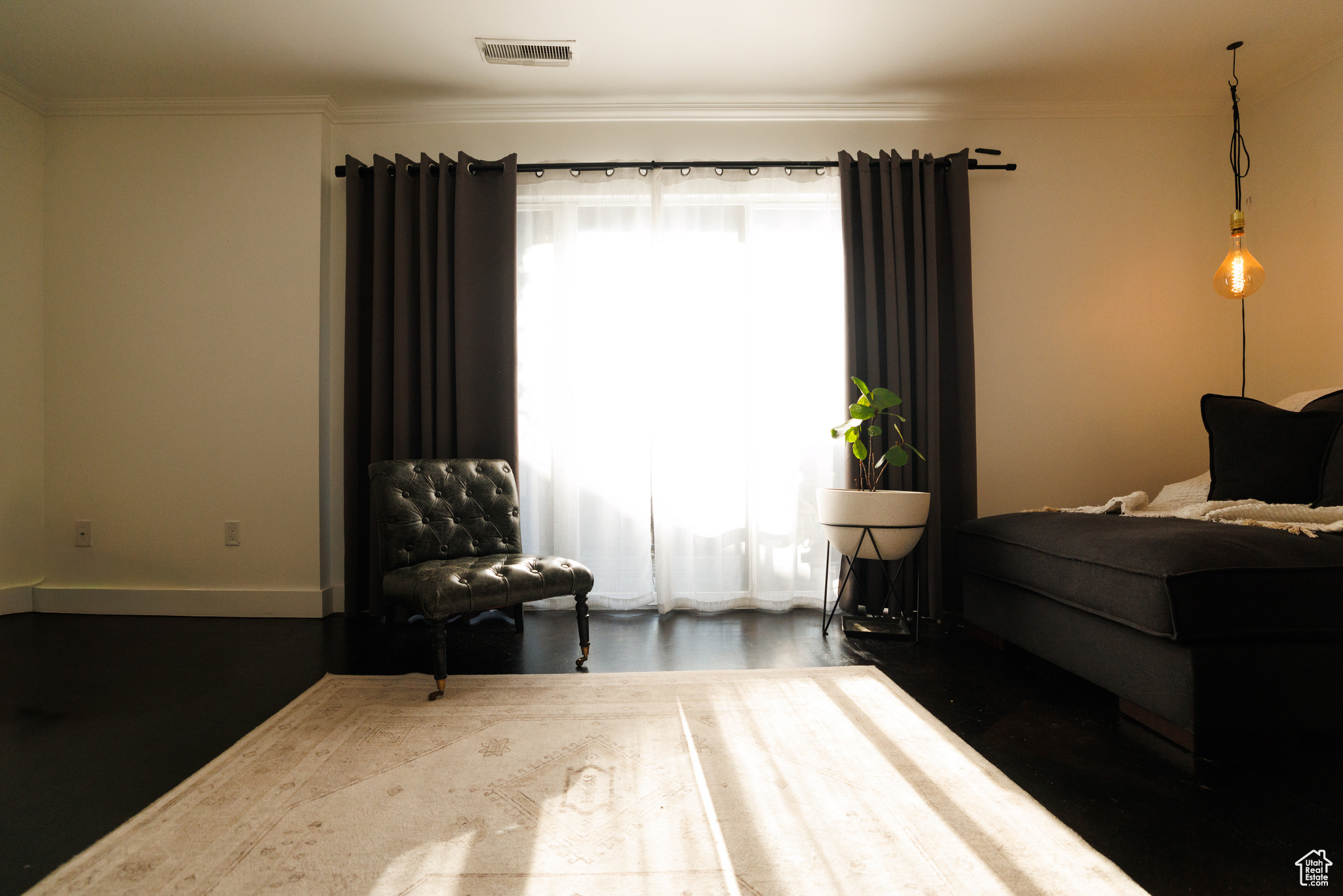 HIDDEN LAKE - Residential