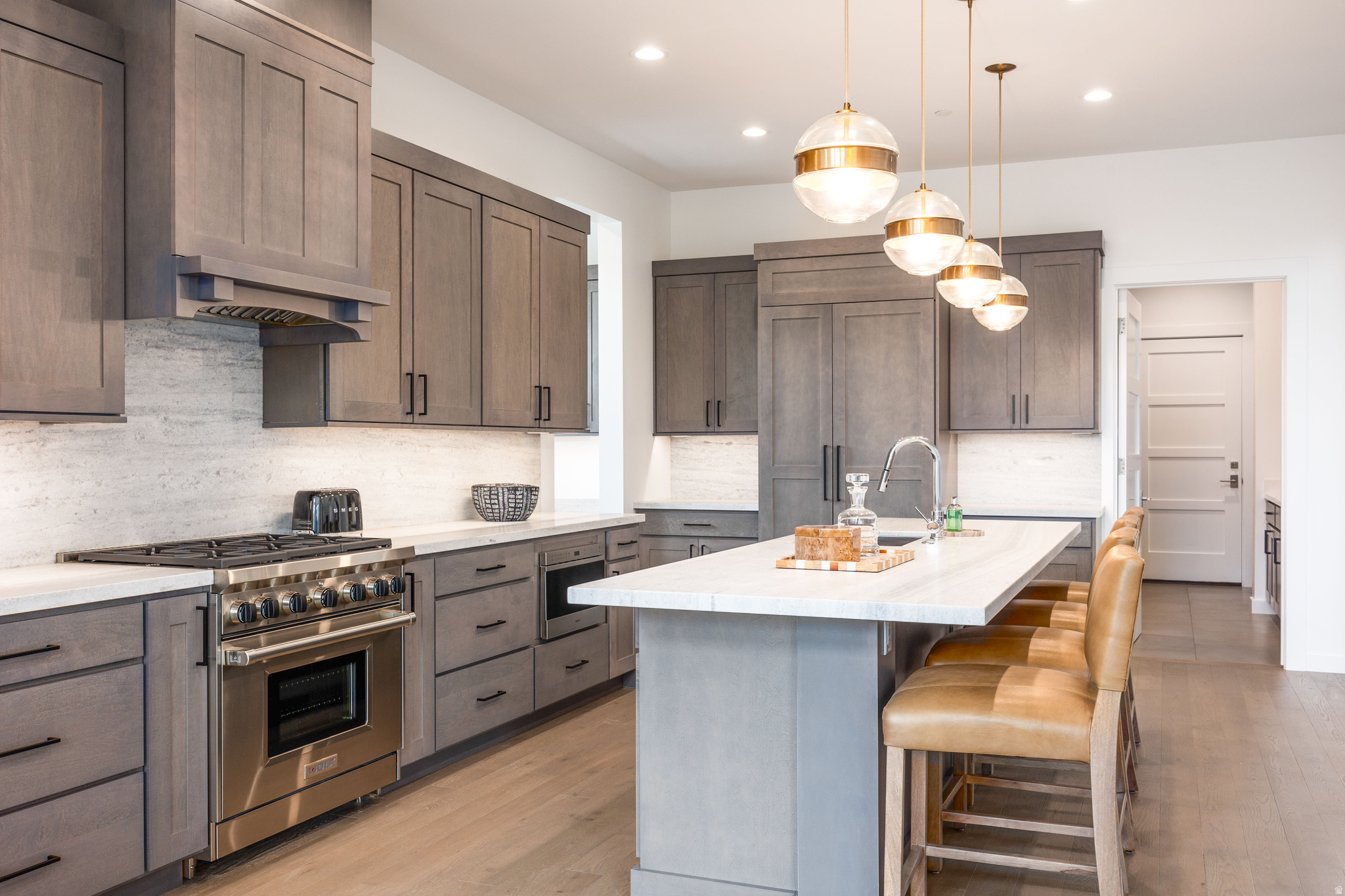 RED LEDGES - Residential