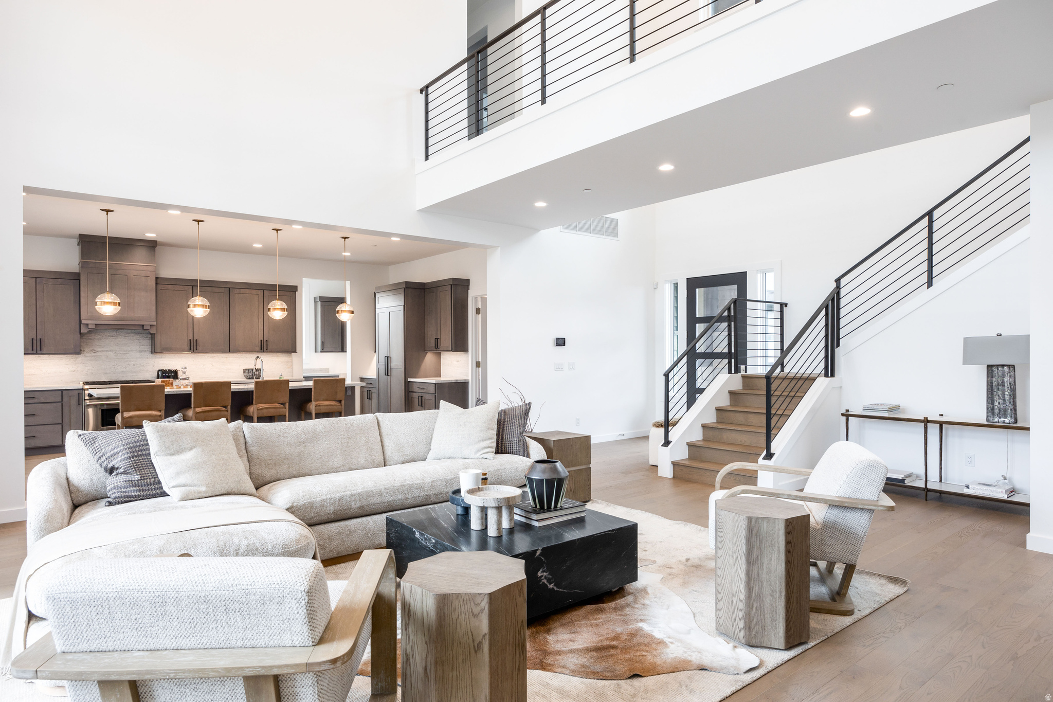 RED LEDGES - Residential