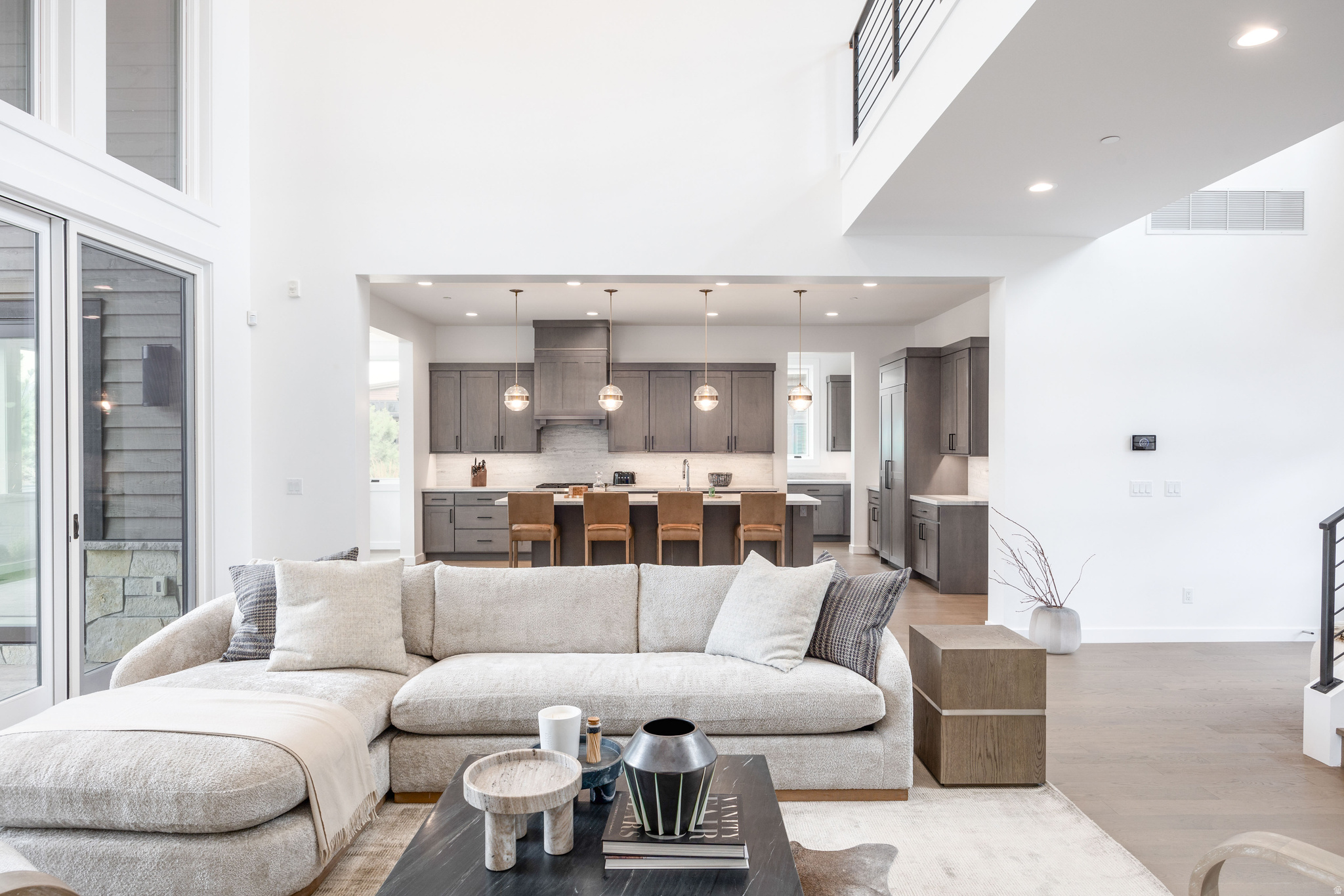 RED LEDGES - Residential