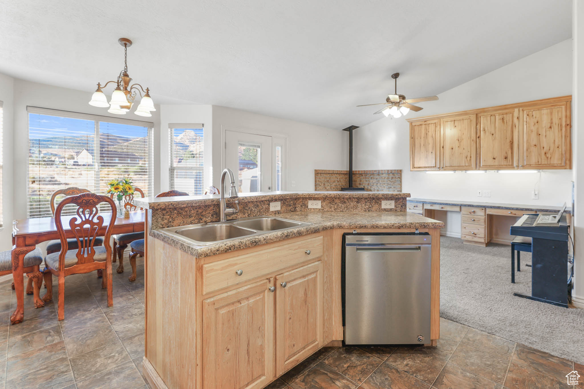 SOUTH RIM - Residential