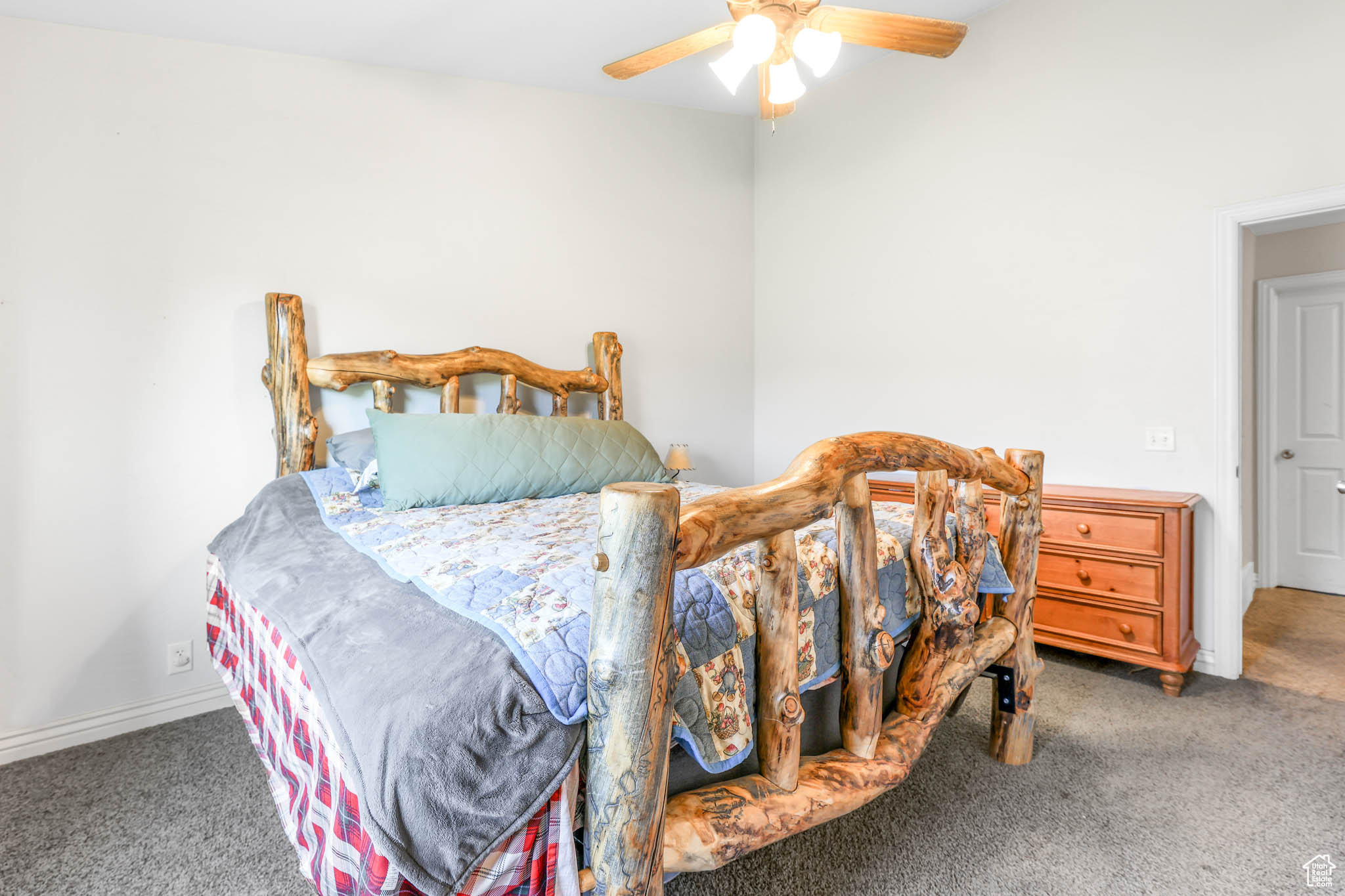 SOUTH RIM - Residential