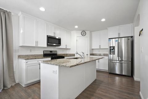 Tiny photo for 3414 S MELANIE CV W, Magna, UT 84044 (MLS # 2146530)
