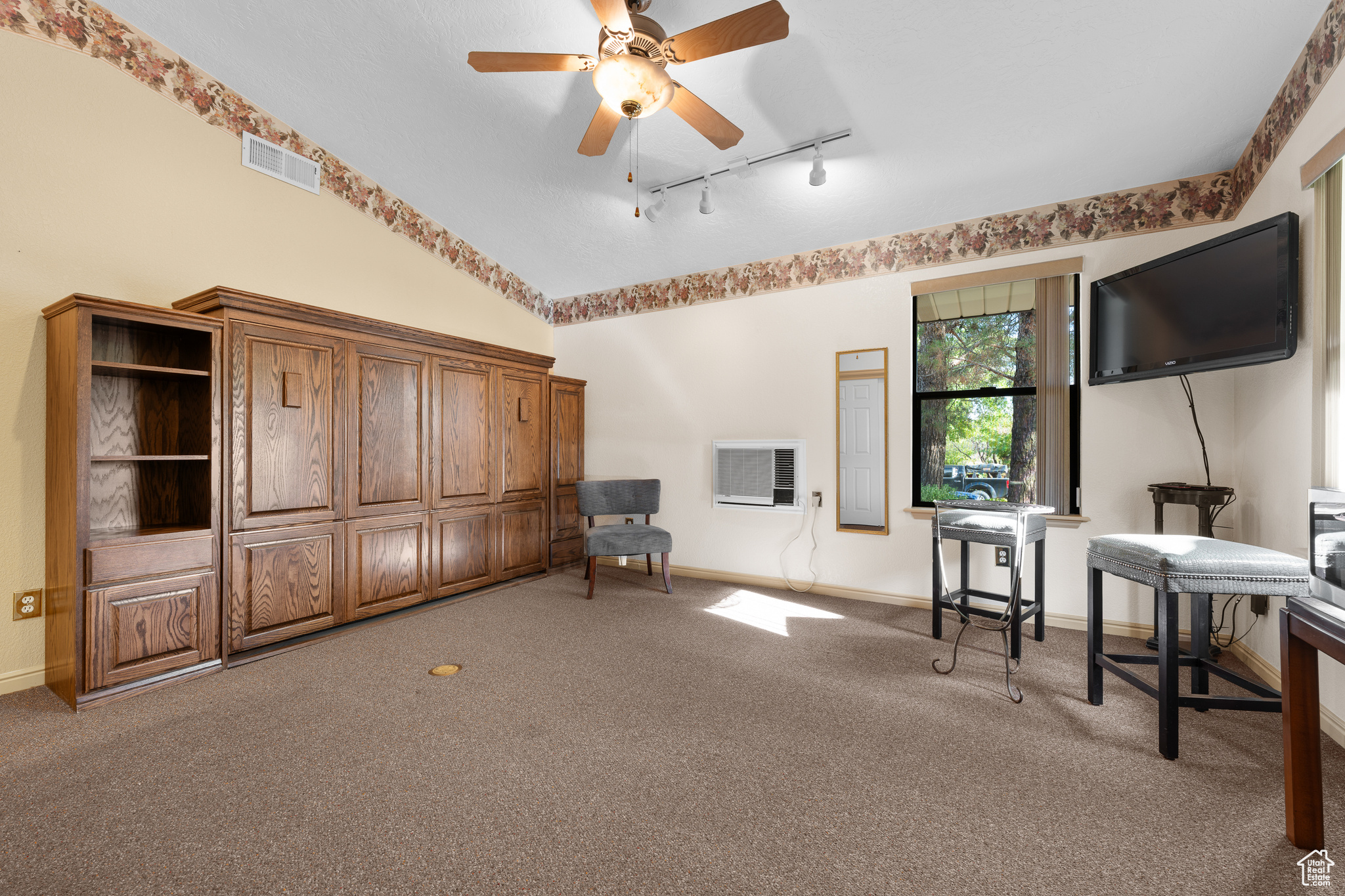 BLOOMINGTON COUNTRY CLUB 5 - Residential