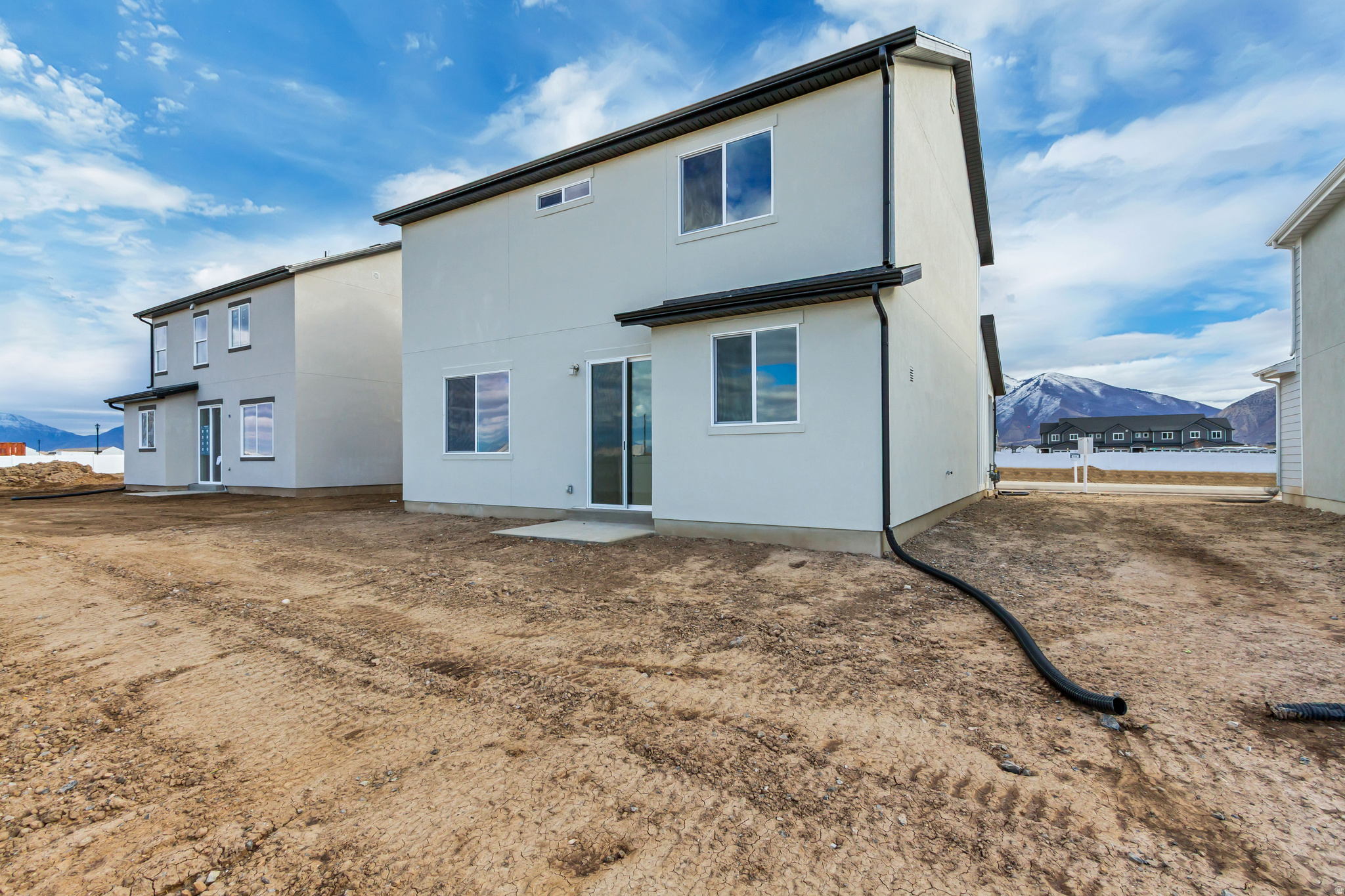 HARMONY POINT - Residential