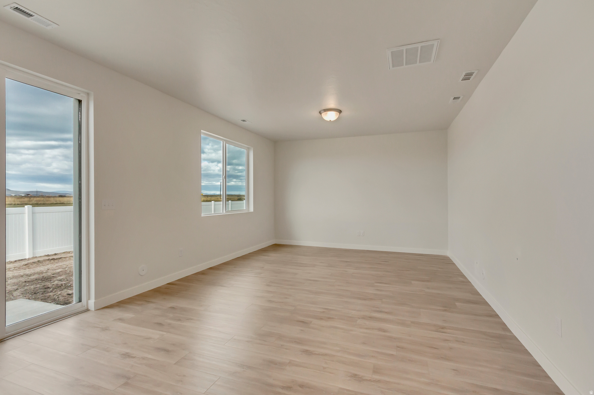 HARMONY POINT - Residential