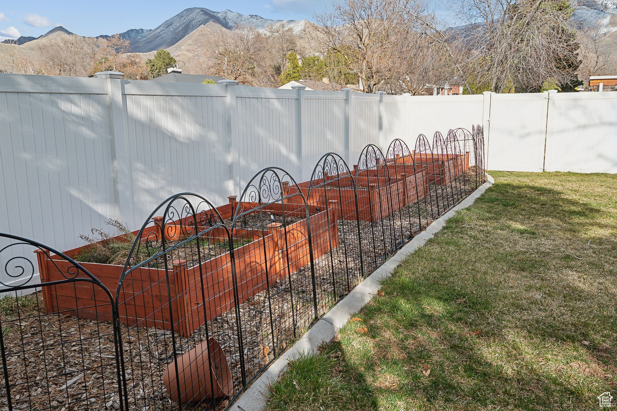 2148 E Bendamere Cir, Salt Lake City, Utah image 42