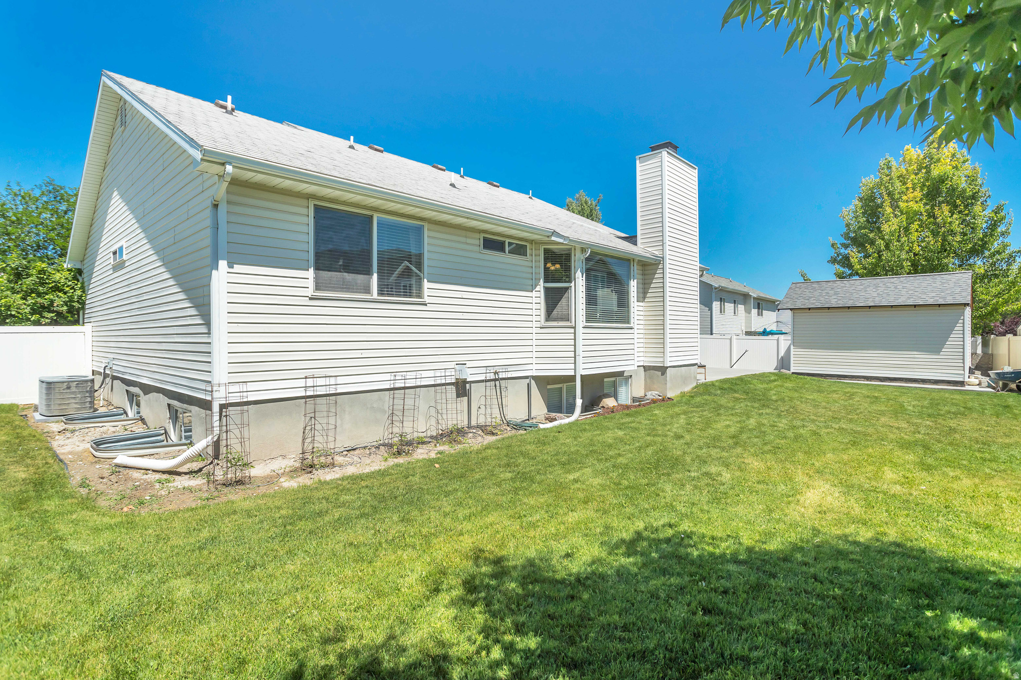 VILLAGES AT STANSBURY - Residential