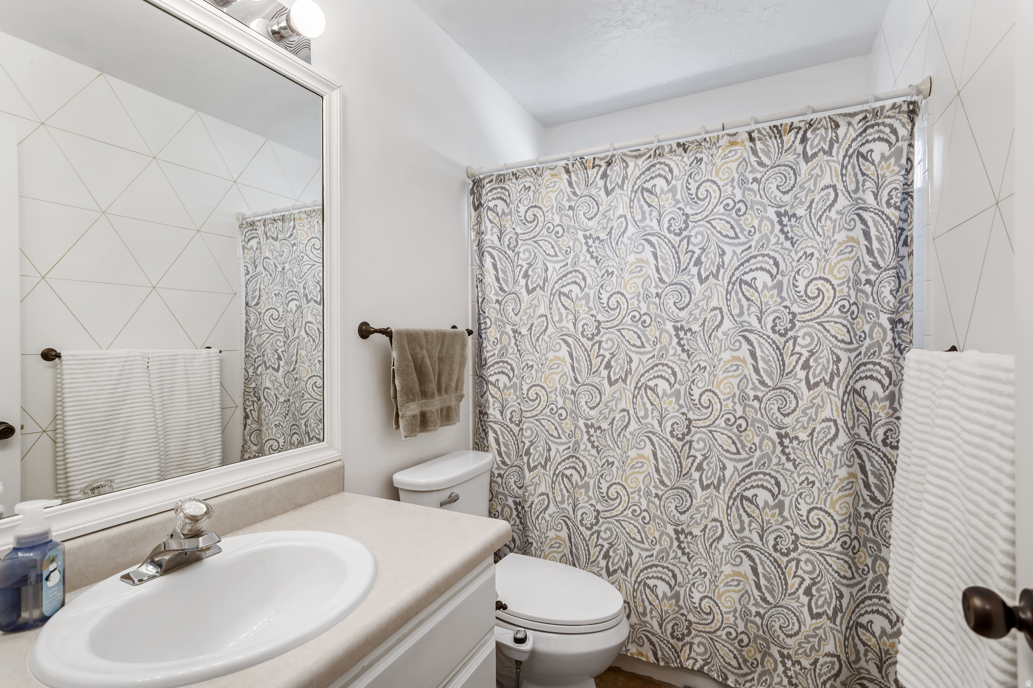 VILLAGES AT STANSBURY - Residential