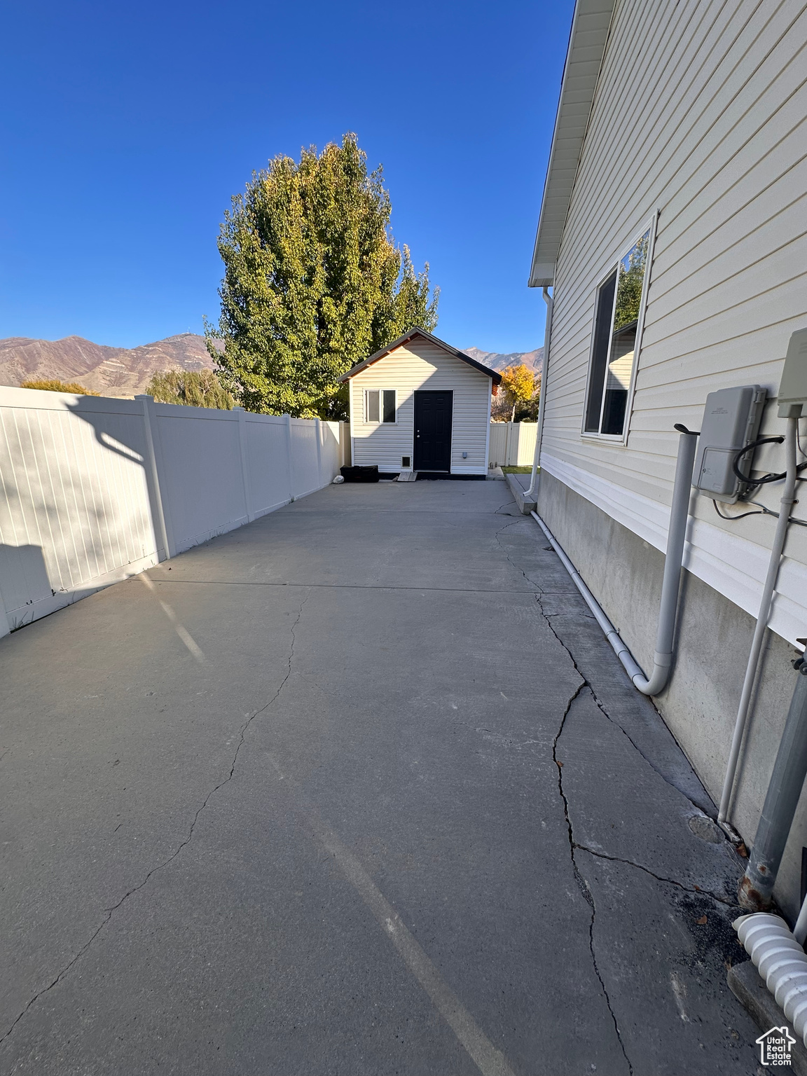 VILLAGES AT STANSBURY - Residential