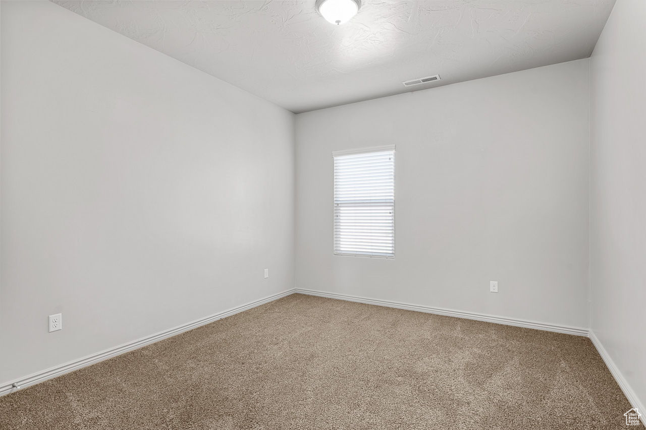 ROYAL PINE ESTATES PH 1 - Residential