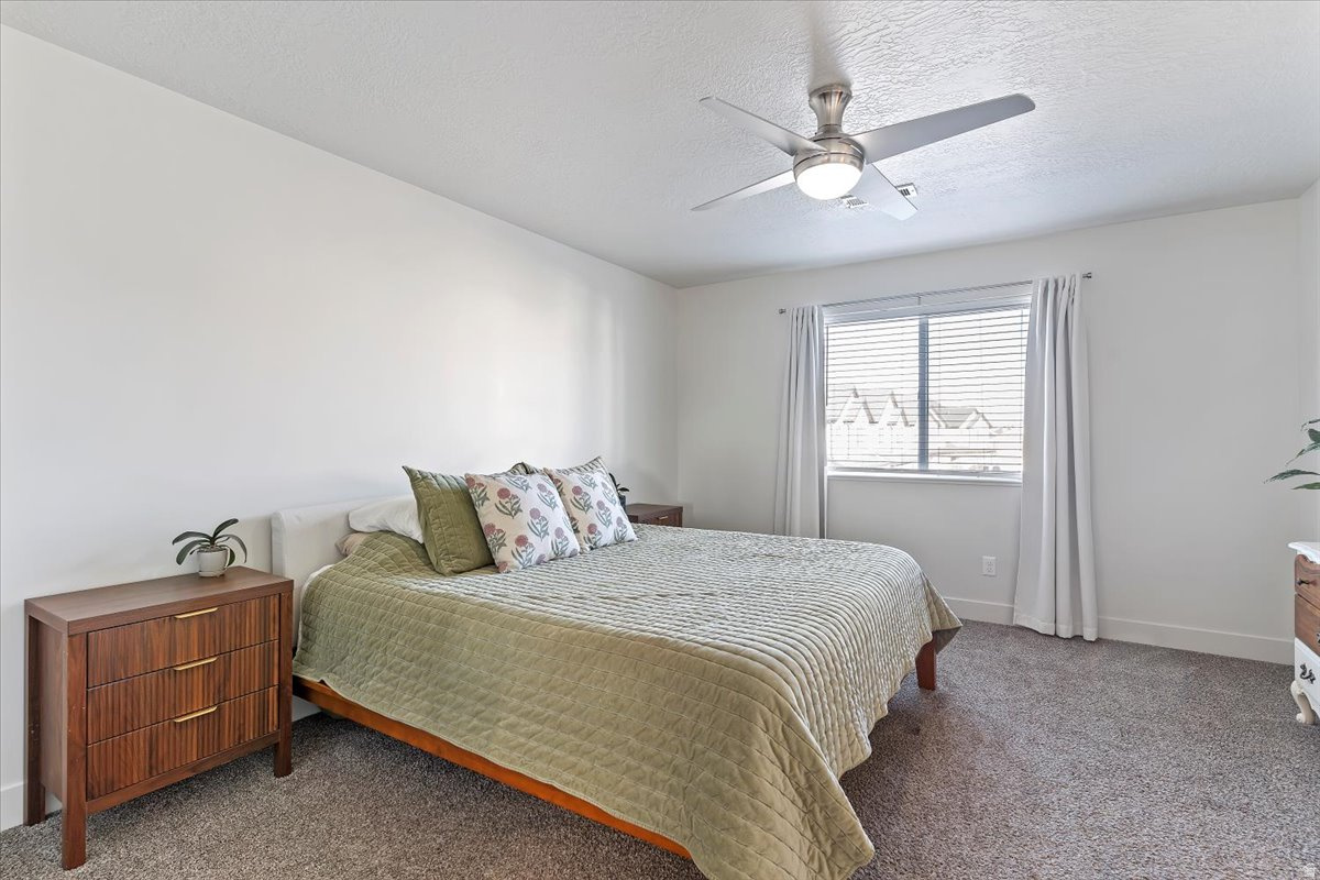 ELLIES LANDING - Residential Lease