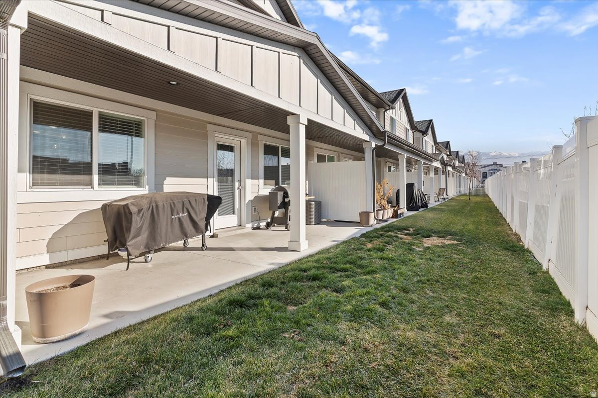 ELLIES LANDING - Residential Lease