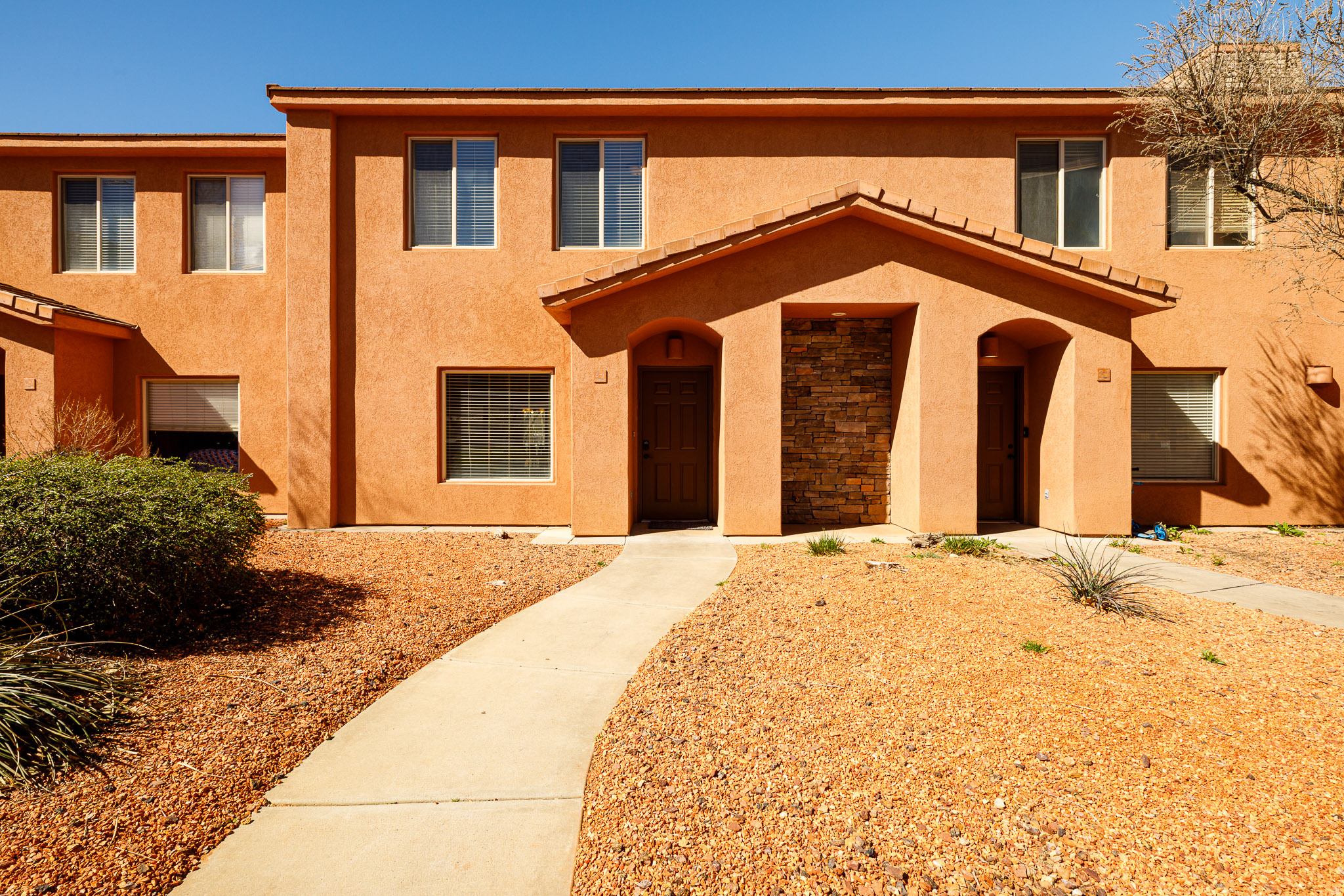 EL PUEBLO - Residential