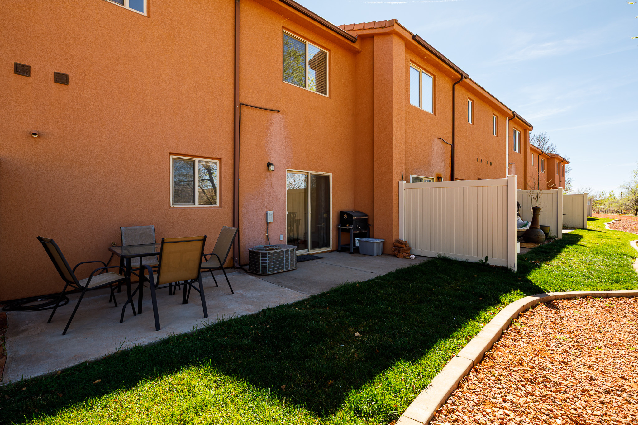 EL PUEBLO - Residential