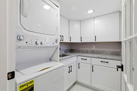 Tiny photo for 1972 E LA CRESTA DR S, Cottonwood Heights, UT 84121 (MLS # 2124781)