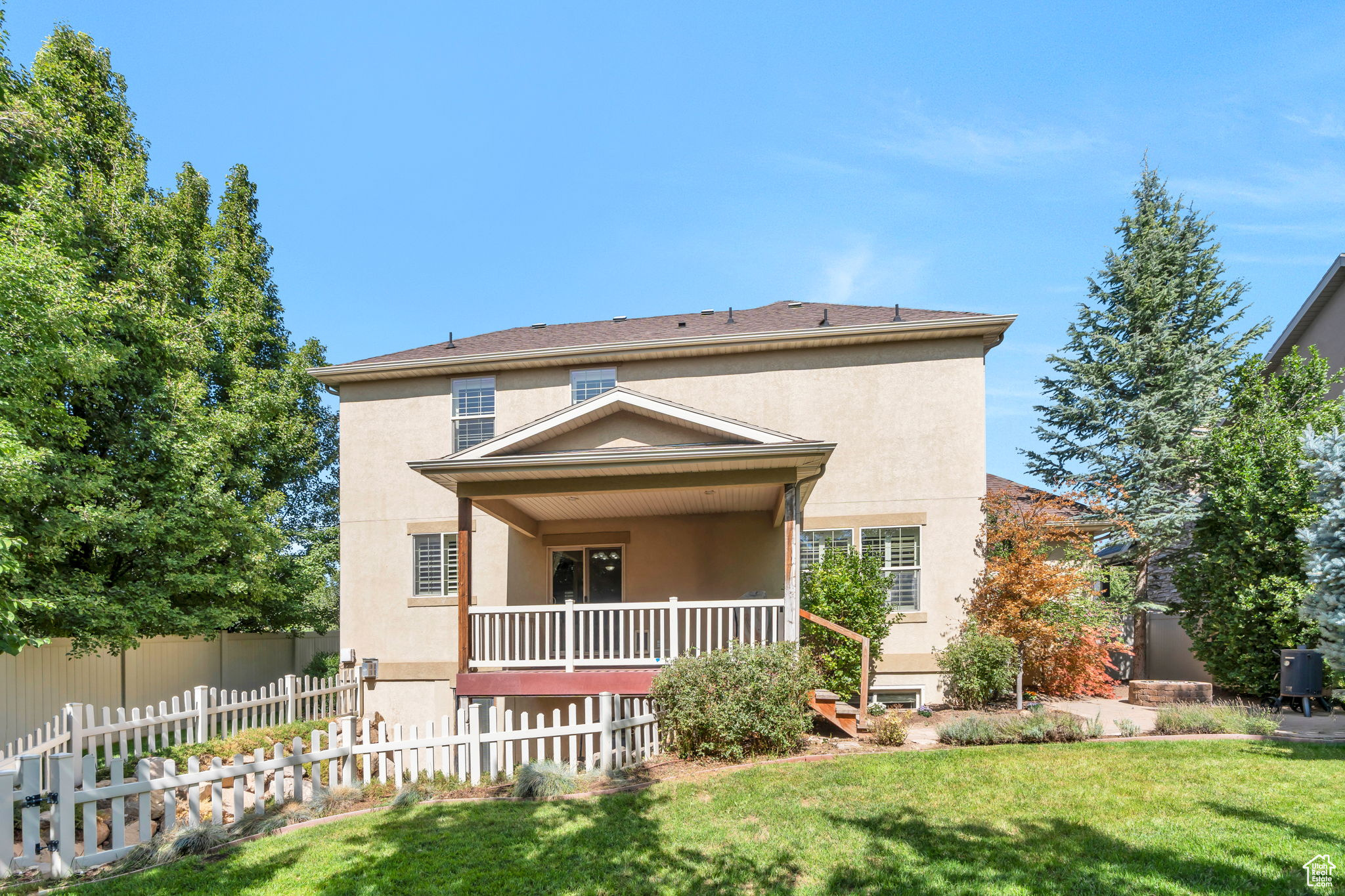 HARVEST PARK - Residential