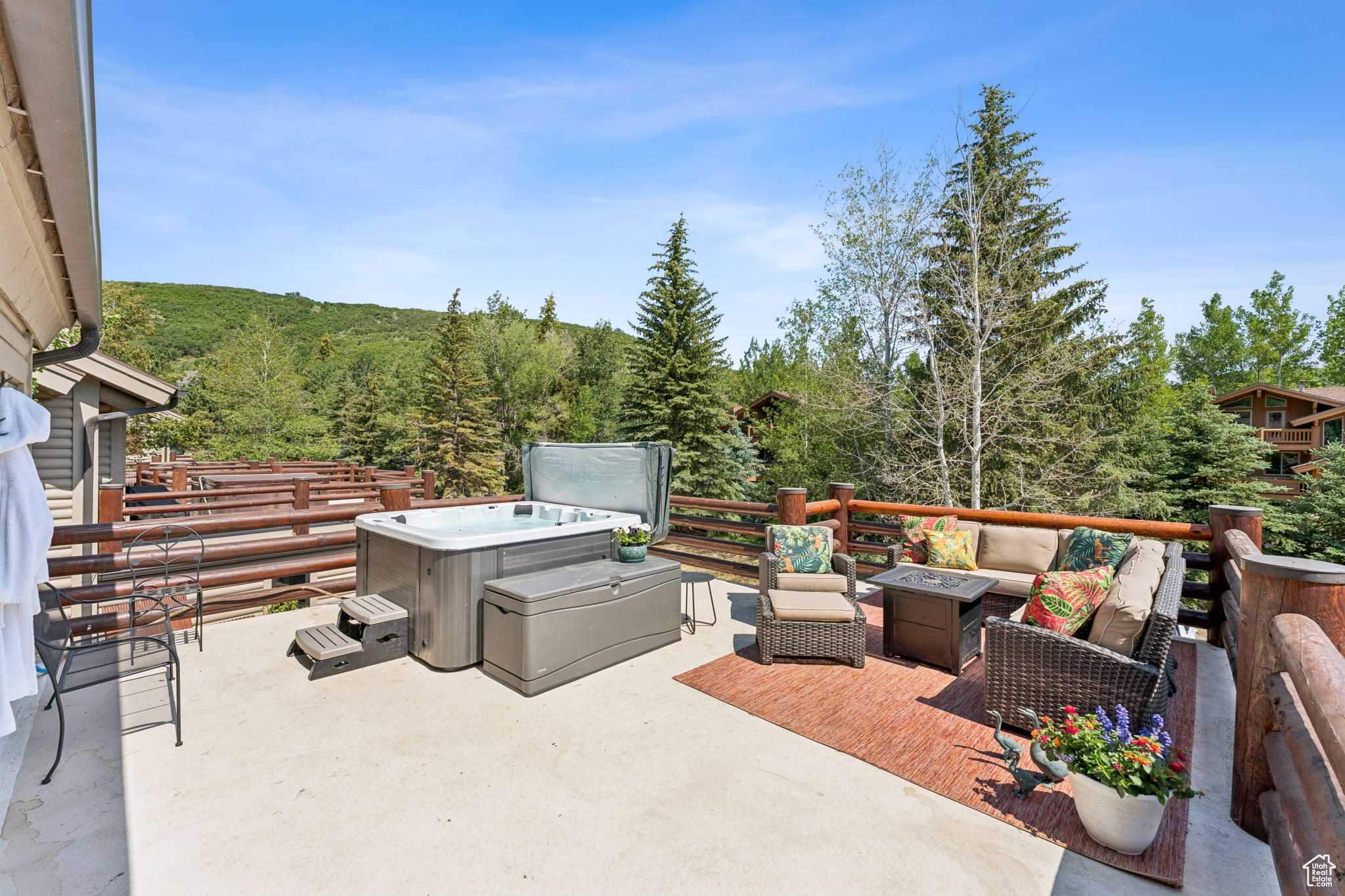 CHAPARRAL CONDOMINIUMS - Residential