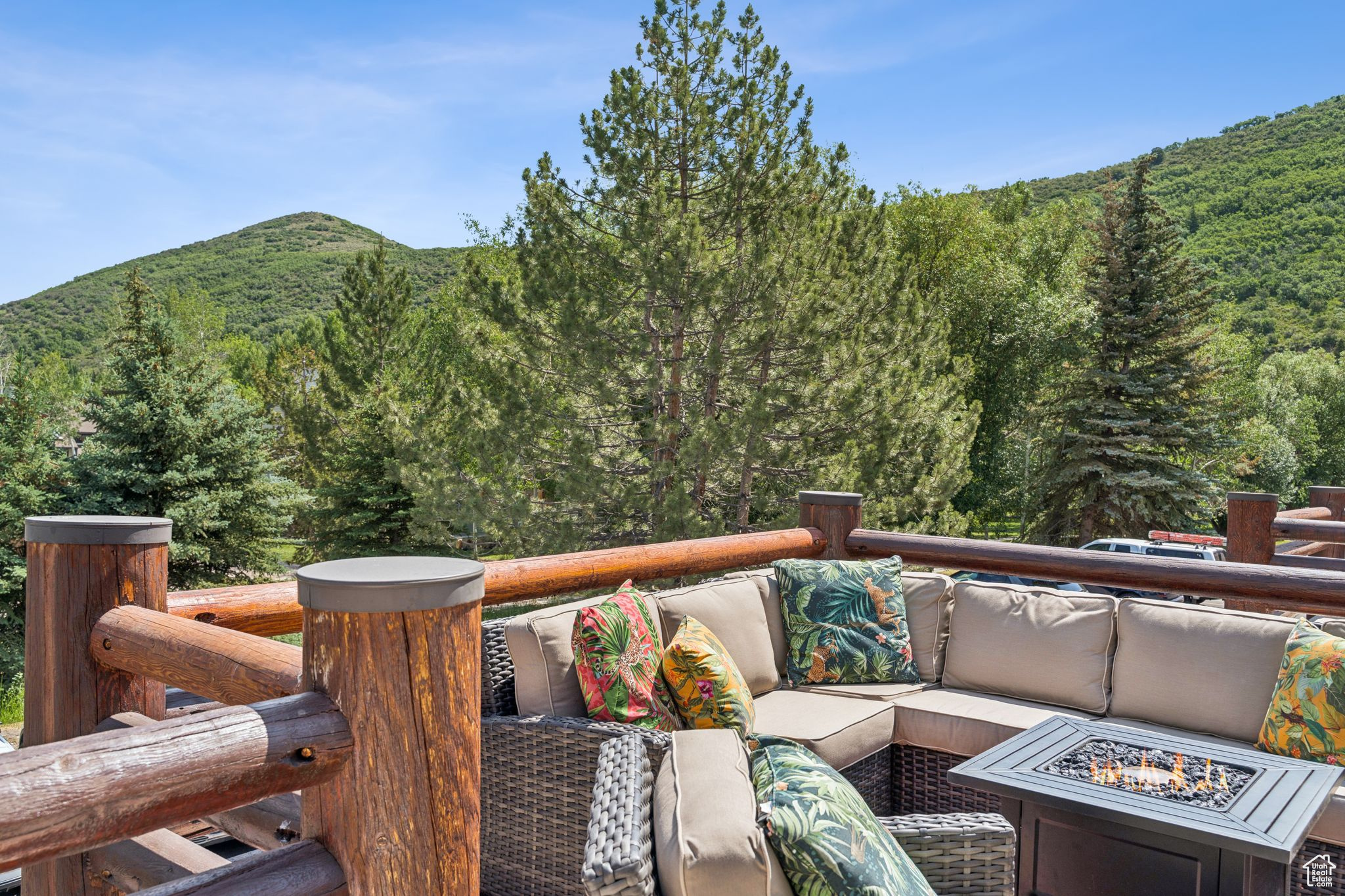 CHAPARRAL CONDOMINIUMS - Residential