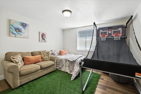 Tiny photo for 2640 ASPEN PARK LN, North Logan, UT 84341 (MLS # 2123193)