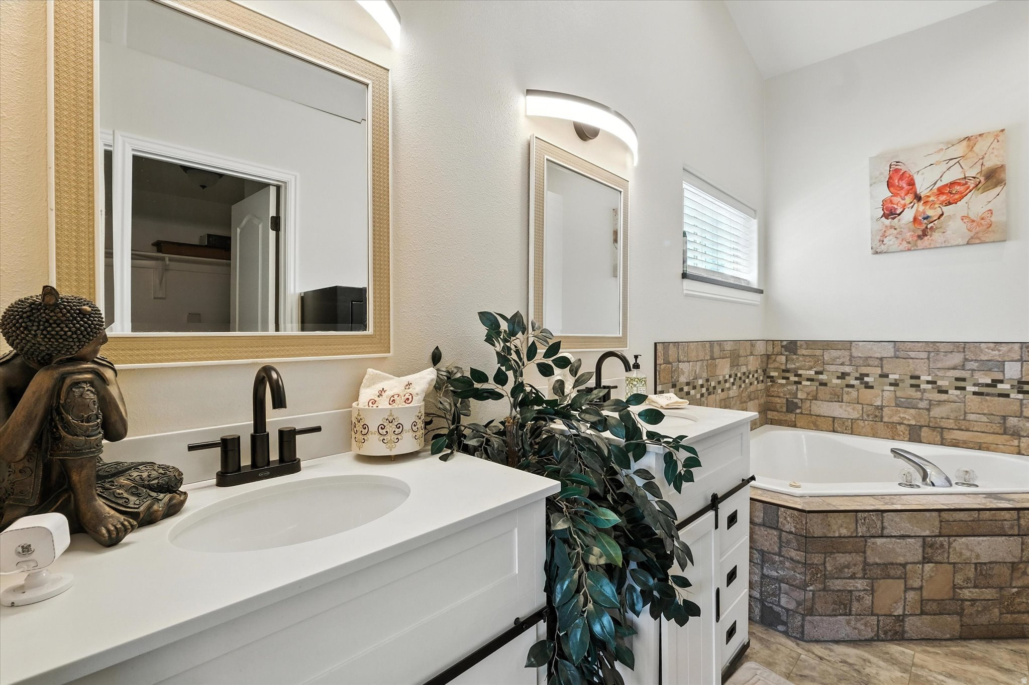 ASPEN MEADOWS - Residential