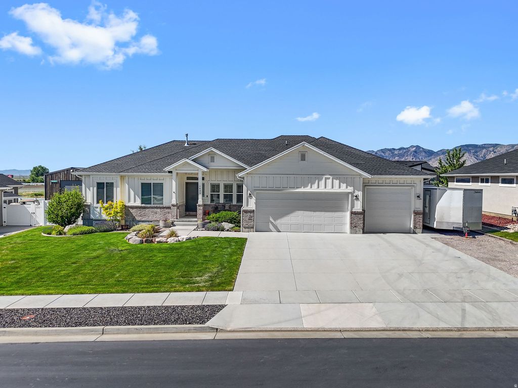 Photo of 1422 W 3225 S, Perry, UT 84302 (MLS # 2163605)