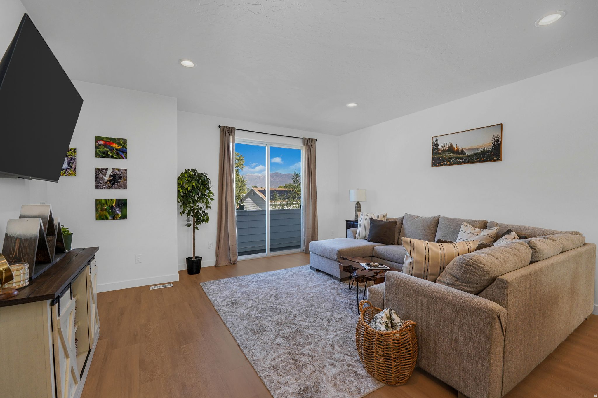 THE ALICE - Residential