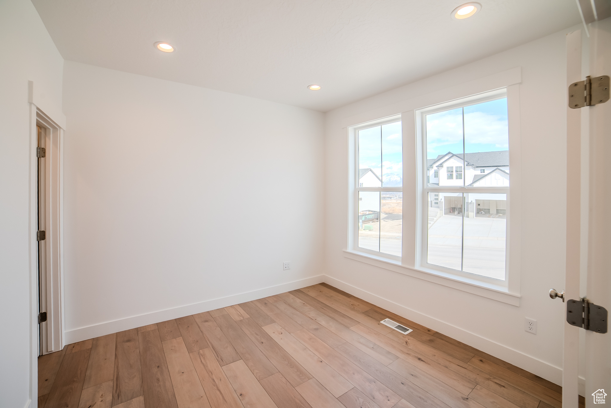 1279 S Boxelder Dr, Saratoga Springs, Utah image 3