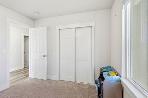 Tiny photo for 1147 W 25 S, Clearfield, UT 84015 (MLS # 2144842)