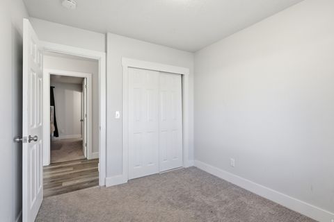 Tiny photo for 1147 W 25 S, Clearfield, UT 84015 (MLS # 2144842)