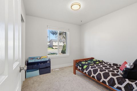 Tiny photo for 1147 W 25 S, Clearfield, UT 84015 (MLS # 2144842)